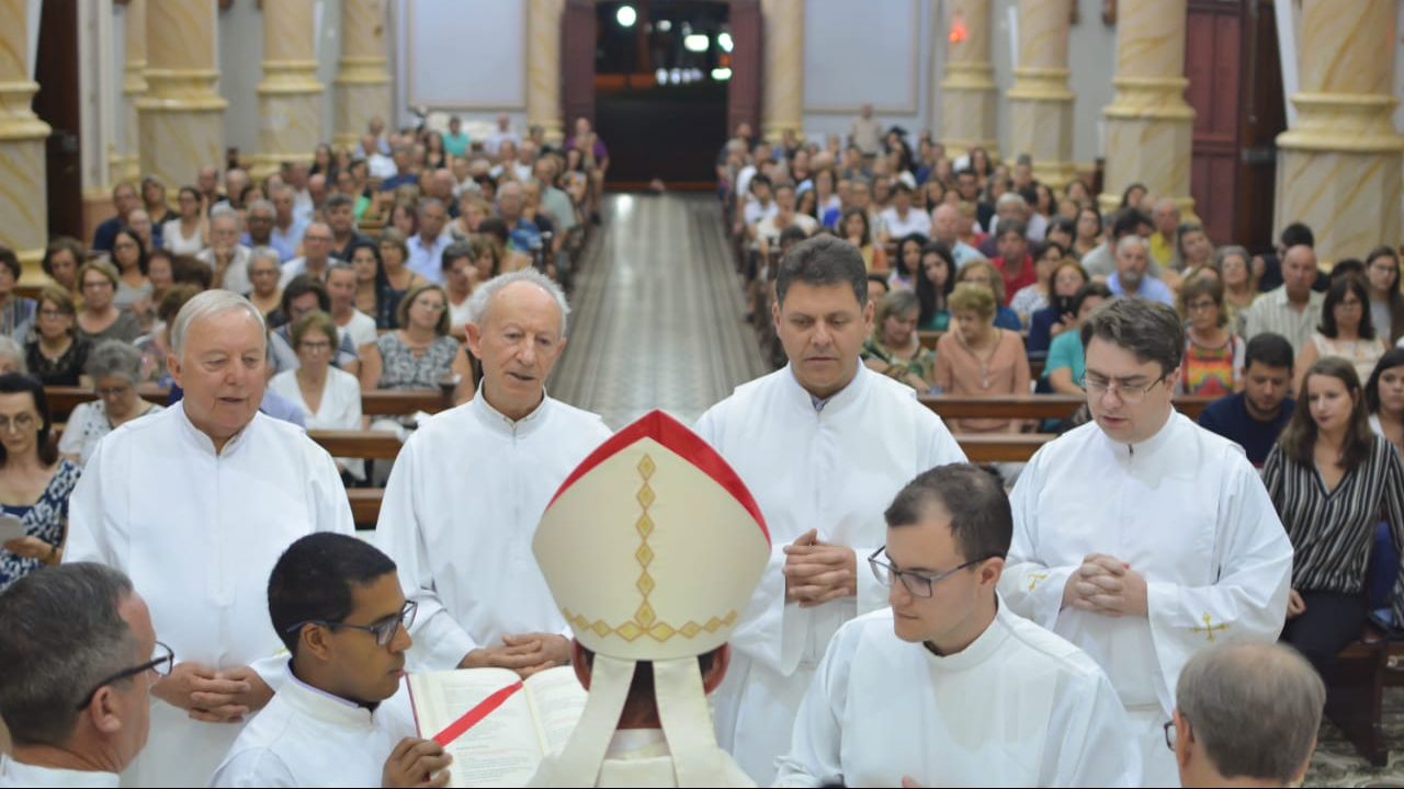 Ordenação Diáconos Permanentes - Catedral Vacaria